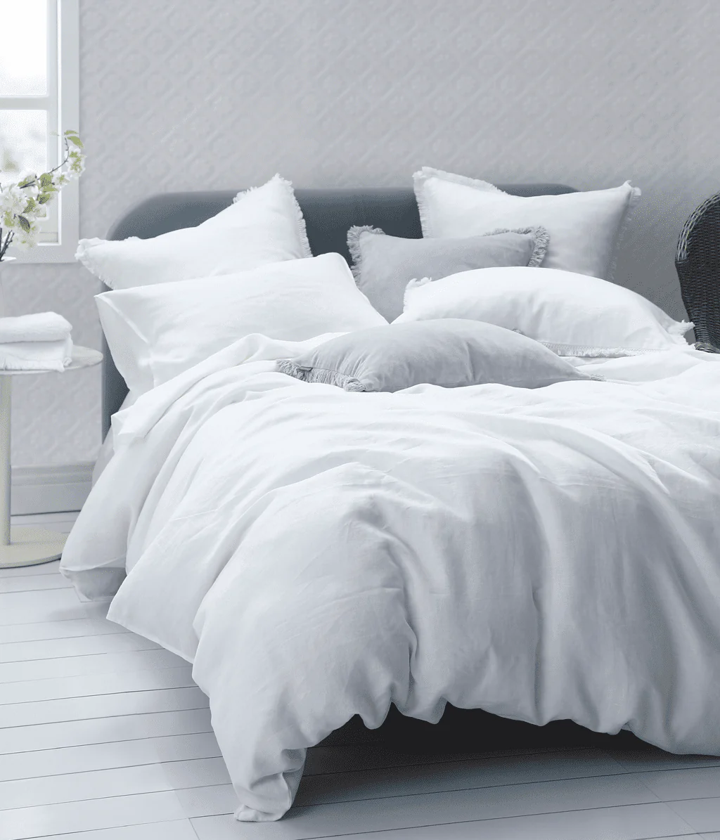 Laundered Linen Duvet Set - White | MM Linen | Avisons